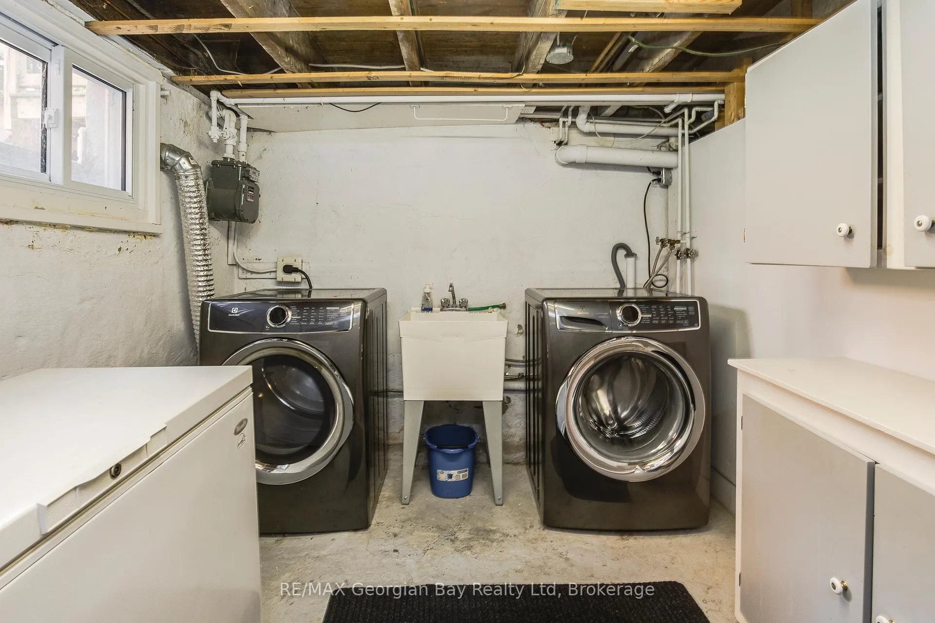 Photo 22 of 423 Ellen Street, Midland — HOMEH