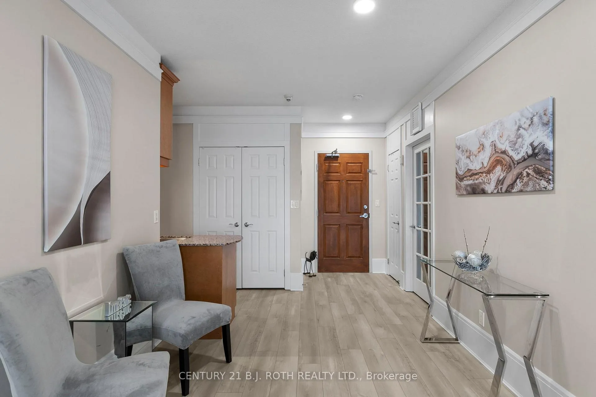 Photo 15 of Unit 313, 140 Cedar Island Road, Orillia — HOMEH