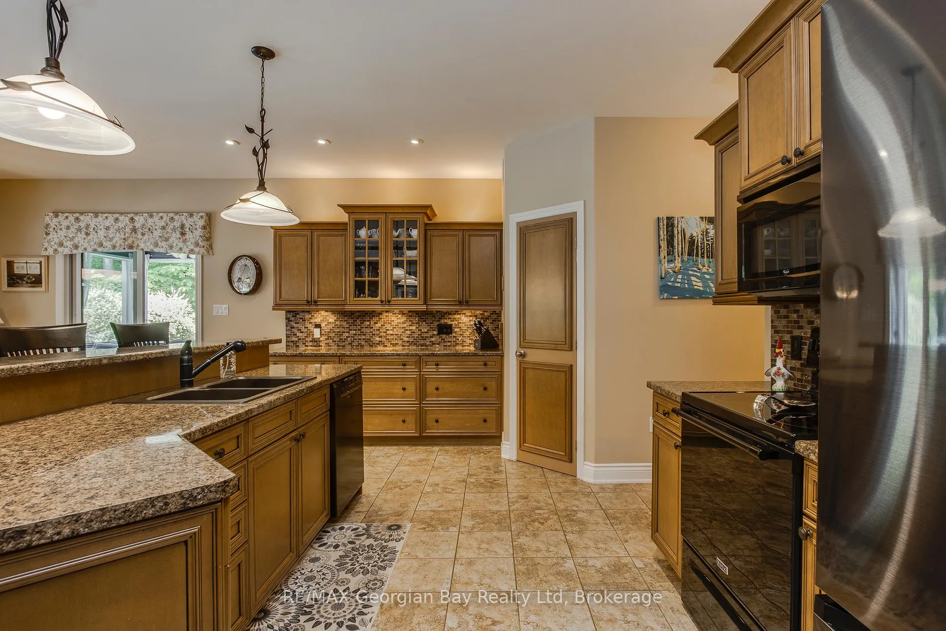 Photo 18 of 390 Puddicombe Road, Midland — HOMEH