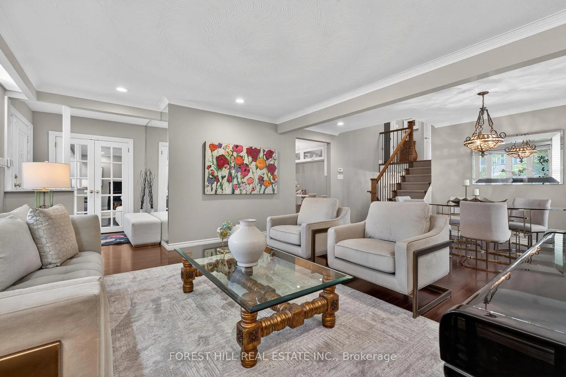 Photo 4 of 91 Montressor Drive, North York, St. Andrew-Windfields — HOMEH
