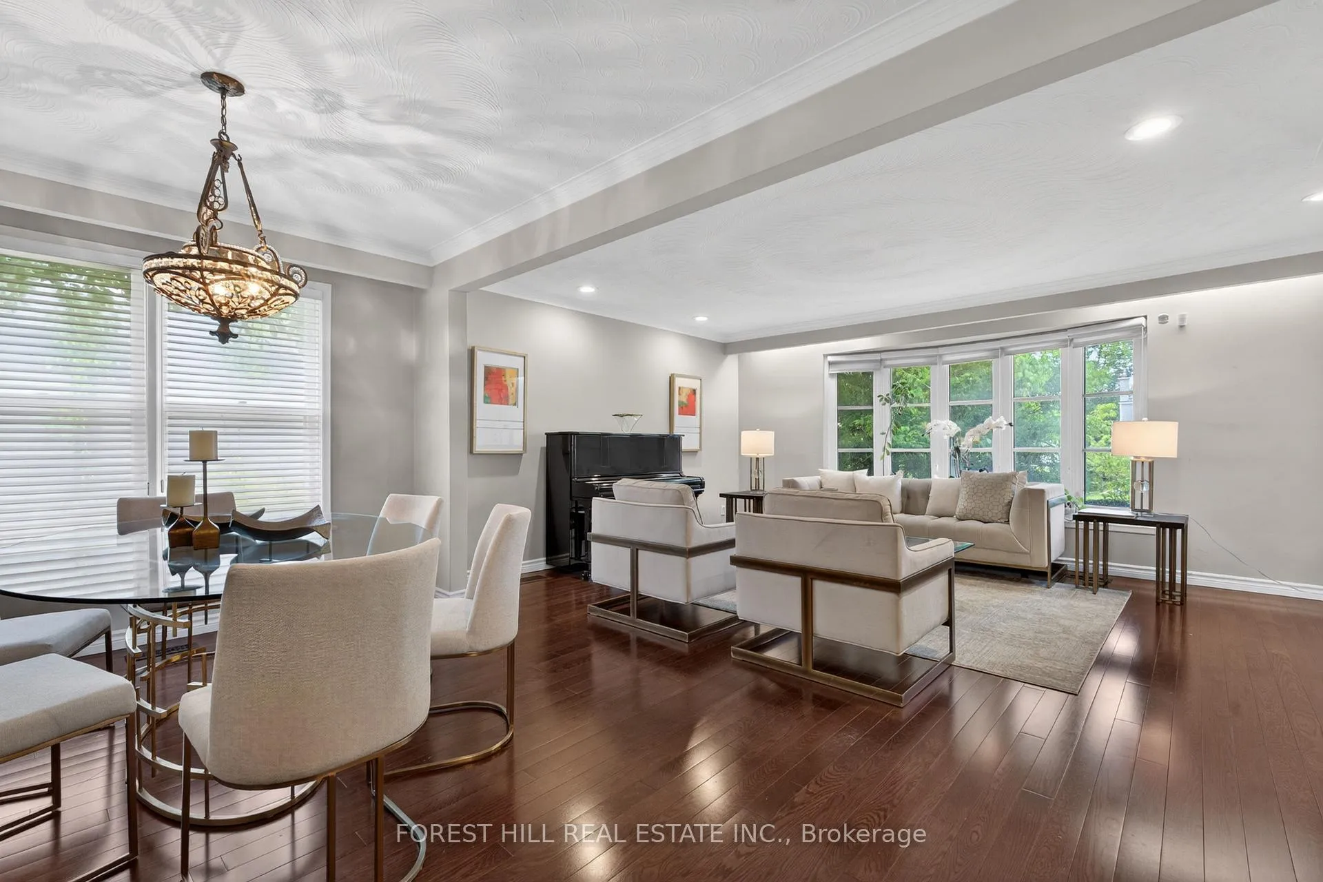 Photo 6 of 91 Montressor Drive, North York, St. Andrew-Windfields — HOMEH