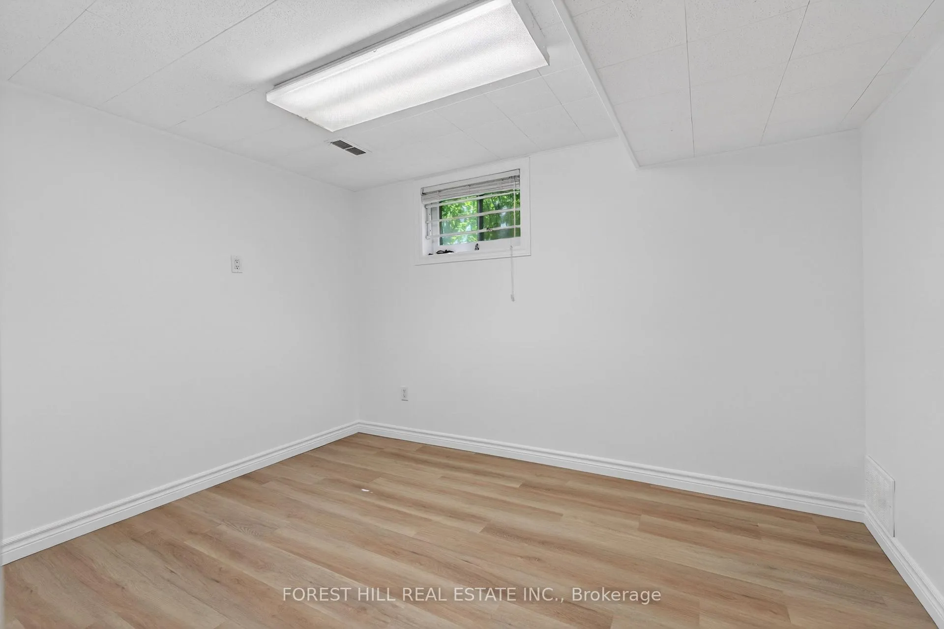 Photo 21 of 91 Montressor Drive, North York, St. Andrew-Windfields — HOMEH