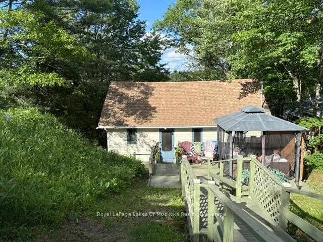 Photo 2 of 1029 Sprunt Lane, Gravenhurst, Muskoka (S) — HOMEH