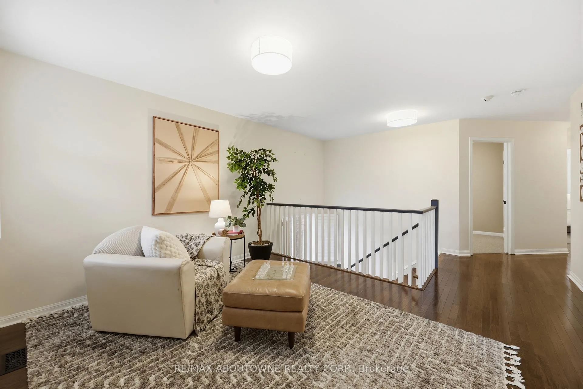 Photo 26 of 2202 Brookhaven Crescent, Oakville, Westmount — HOMEH