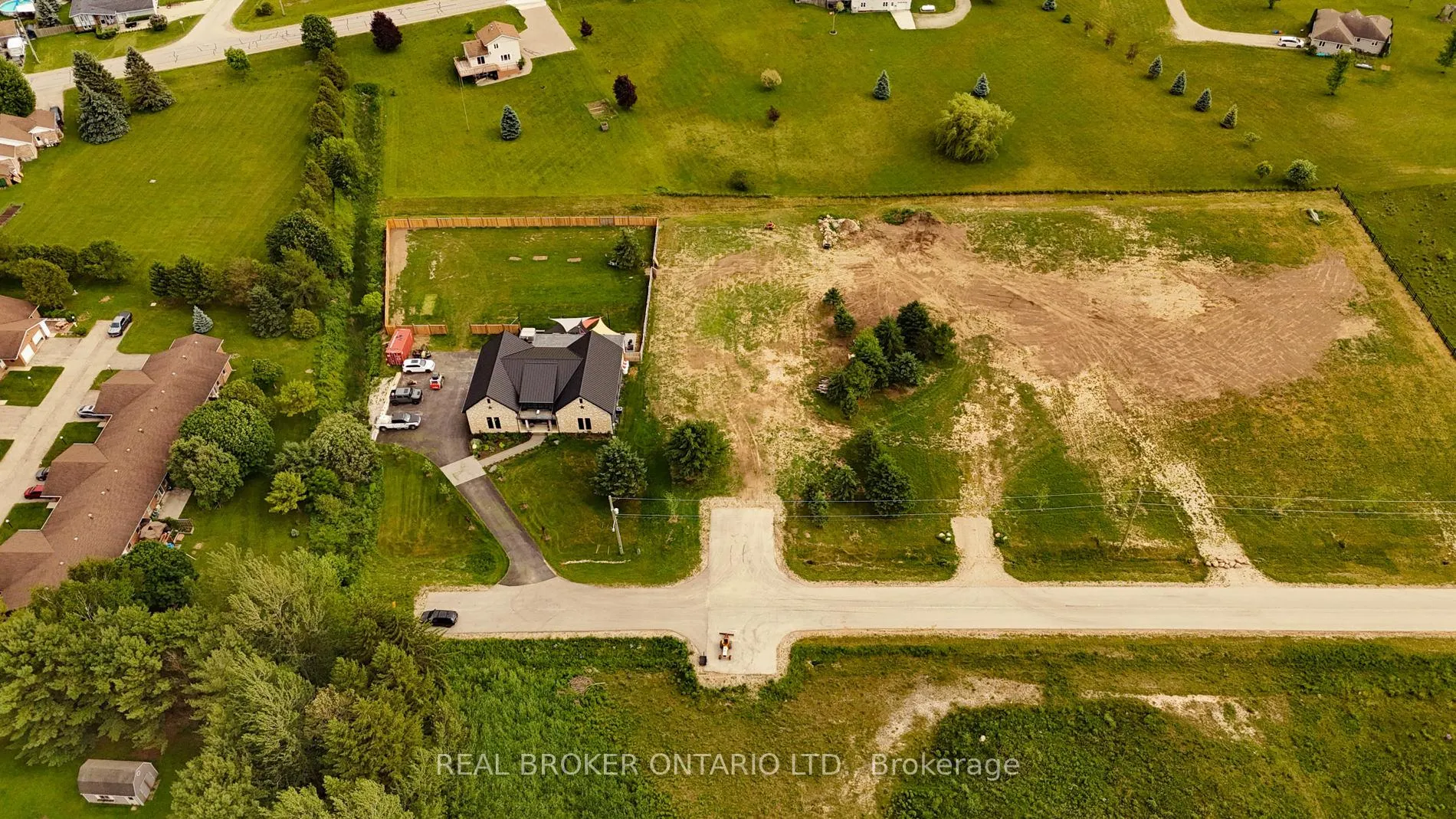 Photo 31 of 1022 Currie Street, Howick — HOMEH