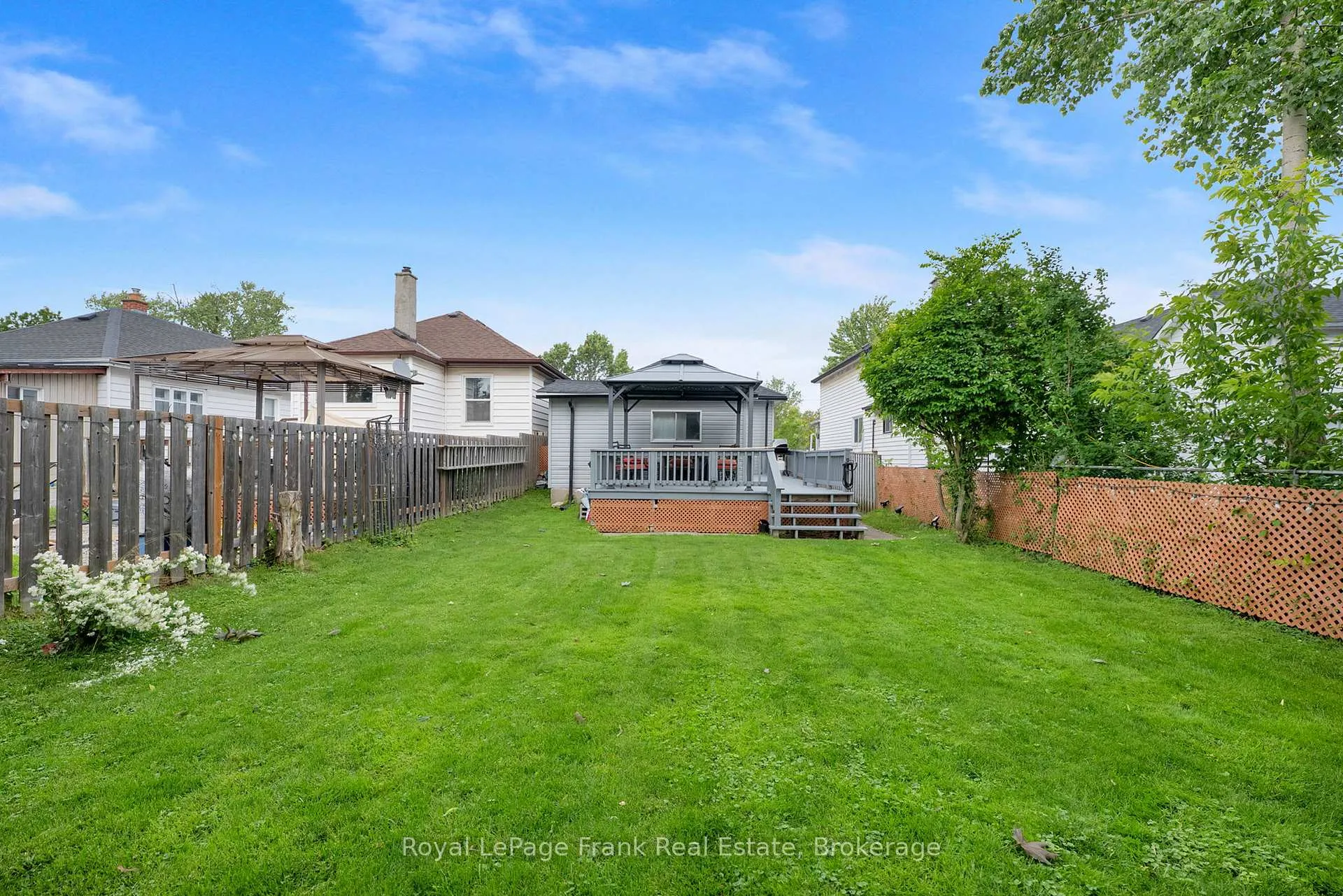 Photo 19 of 68 Grenfell Street, Oshawa, Vanier — HOMEH