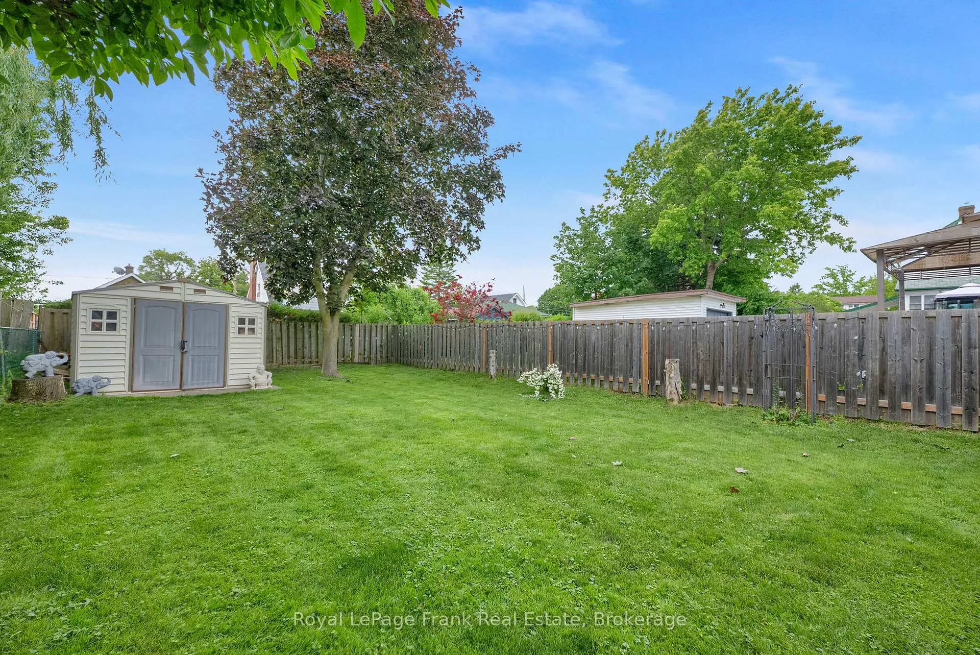 Photo 20 of 68 Grenfell Street, Oshawa, Vanier — HOMEH