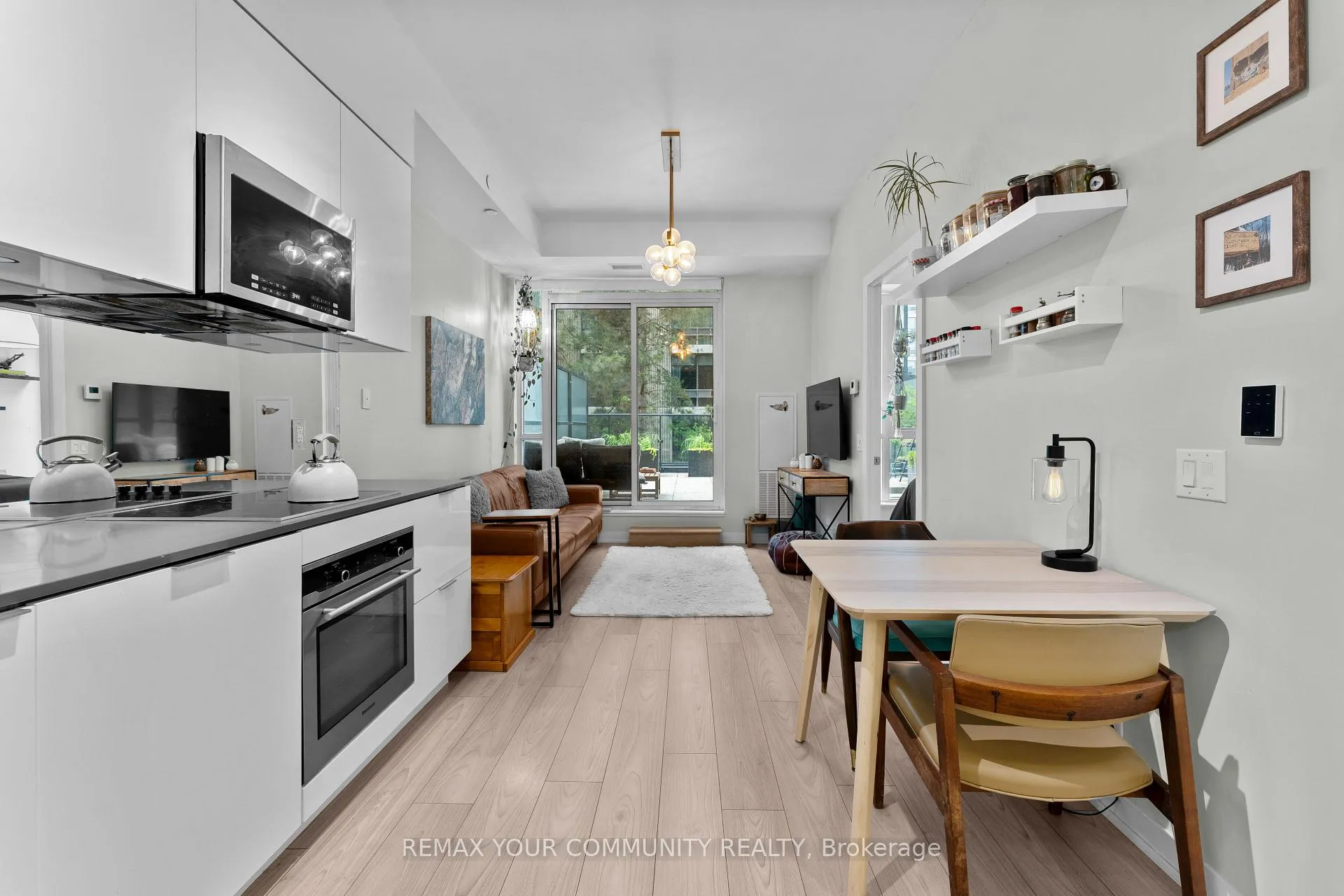 Photo 12 of Unit 201, 609 Avenue Road, Toronto, Yonge-St. Clair — HOMEH