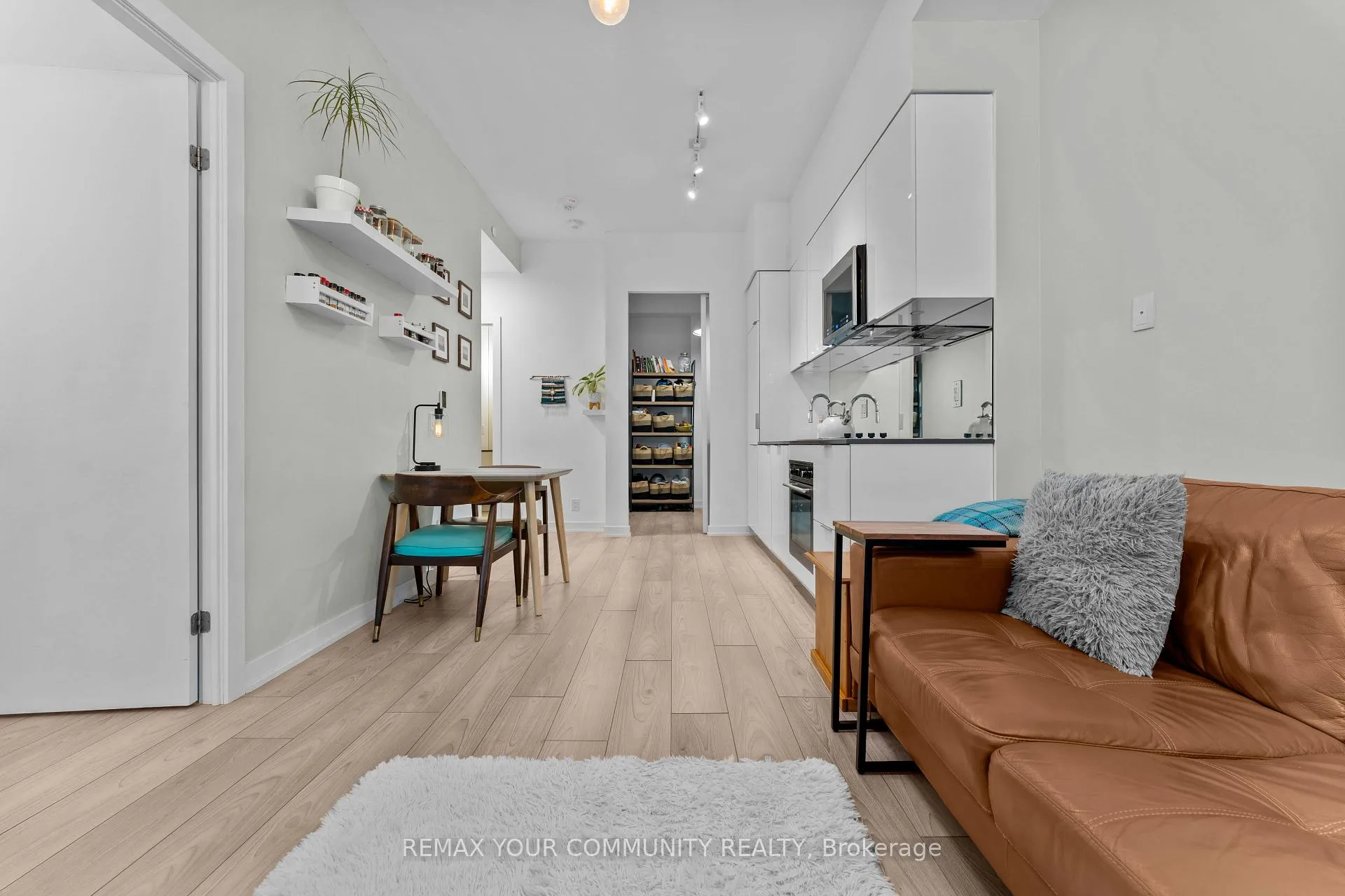 Photo 26 of Unit 201, 609 Avenue Road, Toronto, Yonge-St. Clair — HOMEH