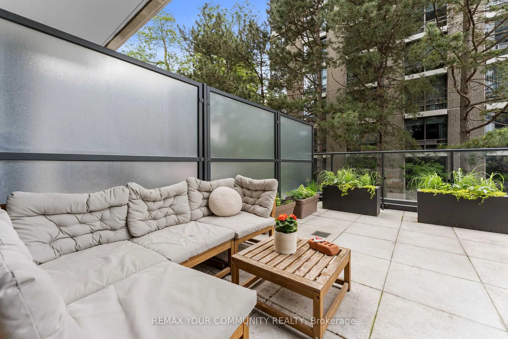 Photo 27 of Unit 201, 609 Avenue Road, Toronto, Yonge-St. Clair — HOMEH