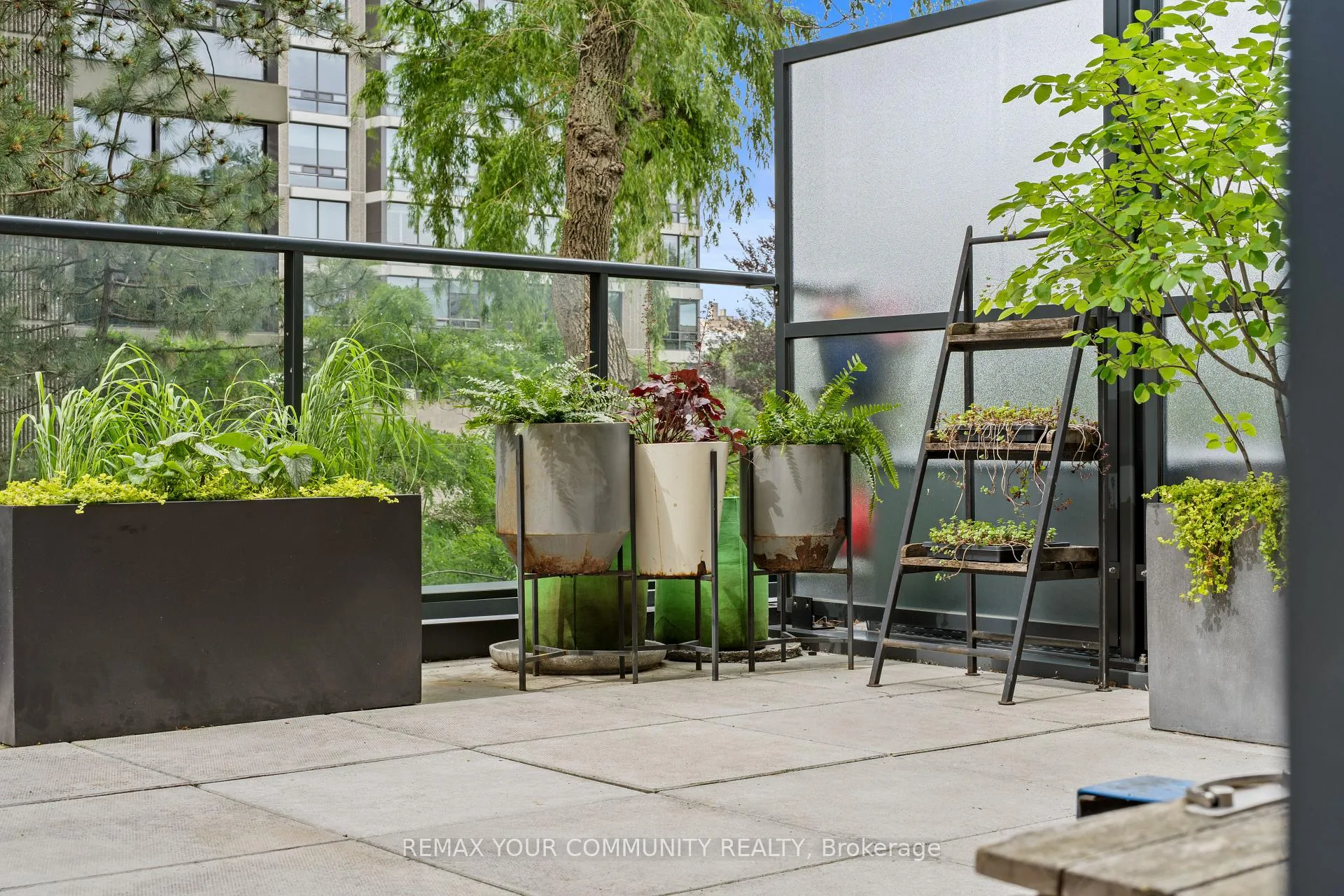 Photo 32 of Unit 201, 609 Avenue Road, Toronto, Yonge-St. Clair — HOMEH