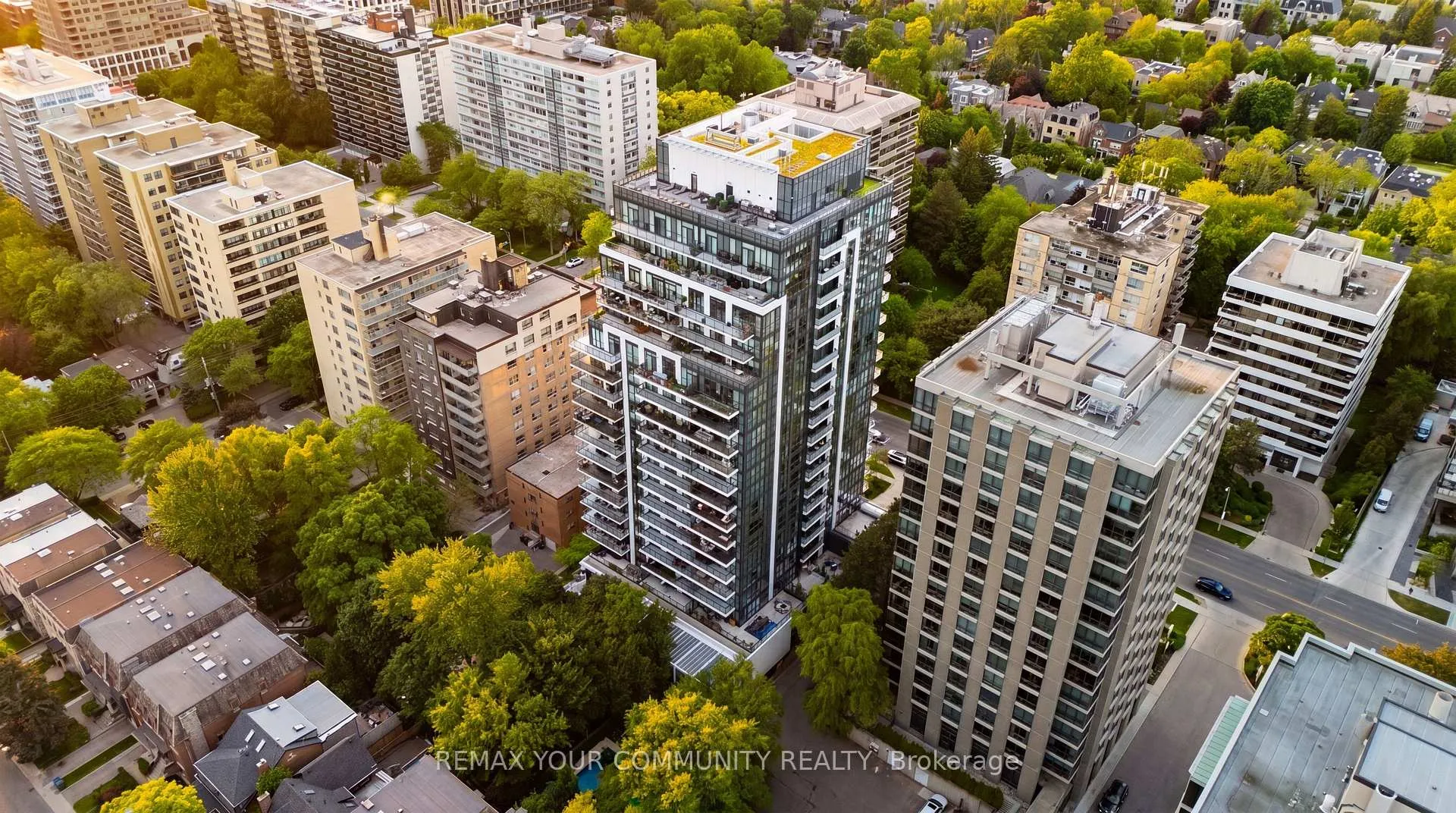 Photo 36 of Unit 201, 609 Avenue Road, Toronto, Yonge-St. Clair — HOMEH
