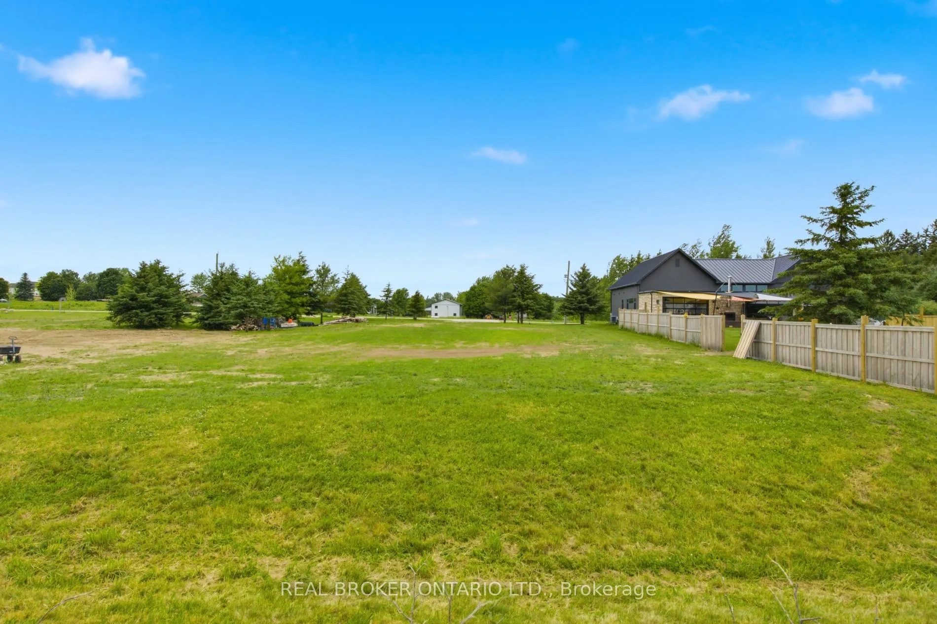 Photo 18 of 1020 Currie Street, Howick — HOMEH