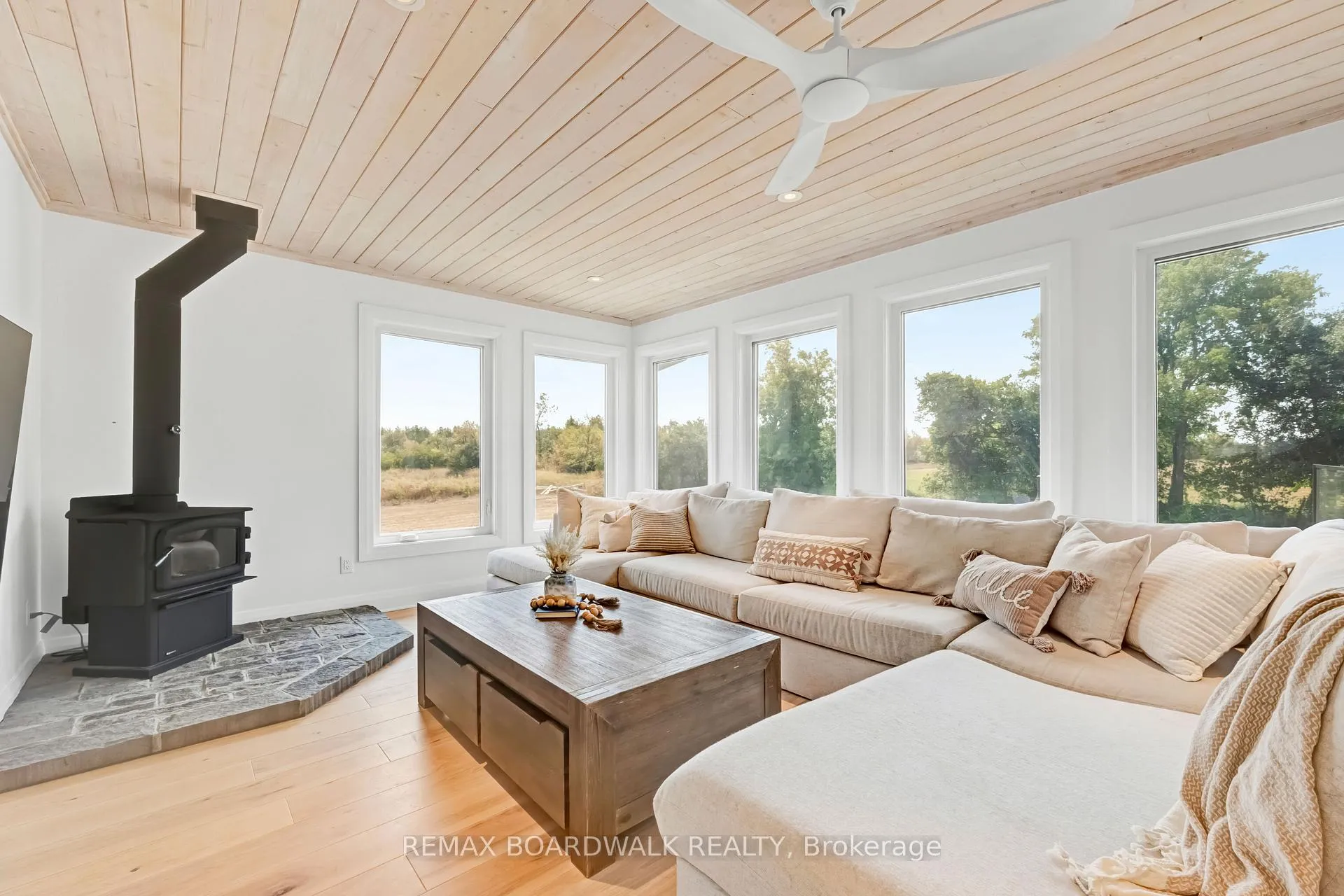 Photo 15 of 205 Westar Farm Way, Ottawa, Remainder of Stittsville & Area — HOMEH