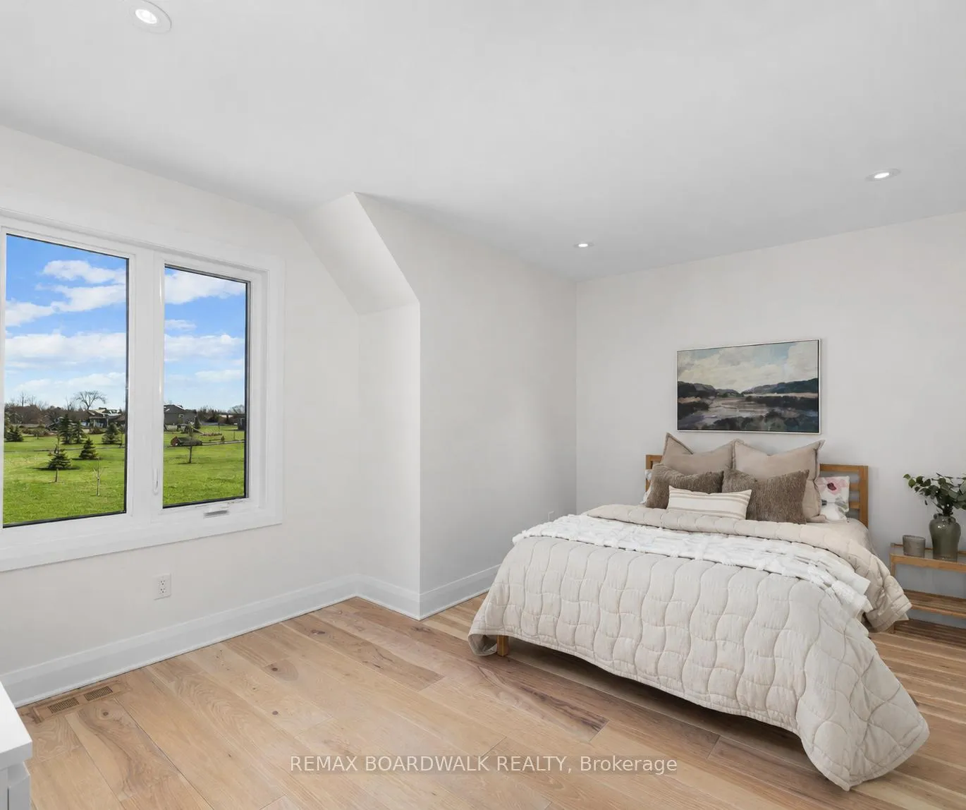 Photo 21 of 205 Westar Farm Way, Ottawa, Remainder of Stittsville & Area — HOMEH