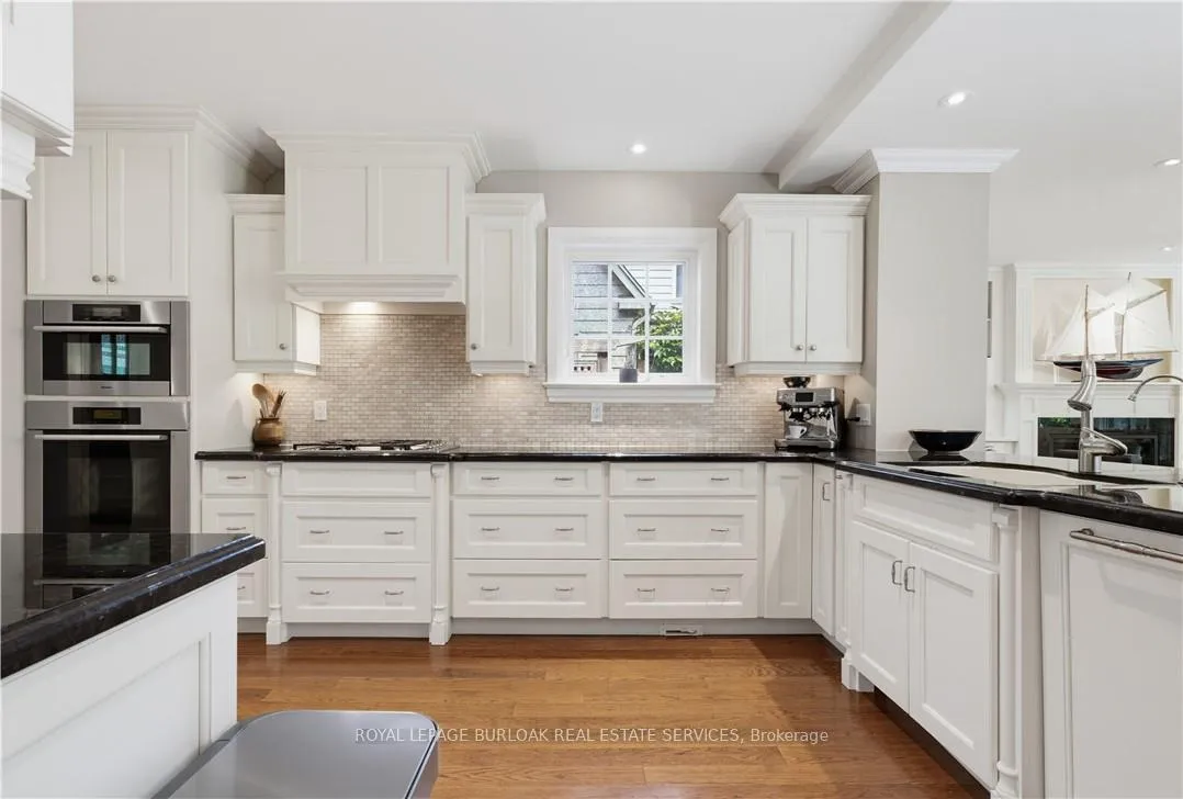 Photo 6 of 339 Smith Avenue, Burlington, Brant — HOMEH