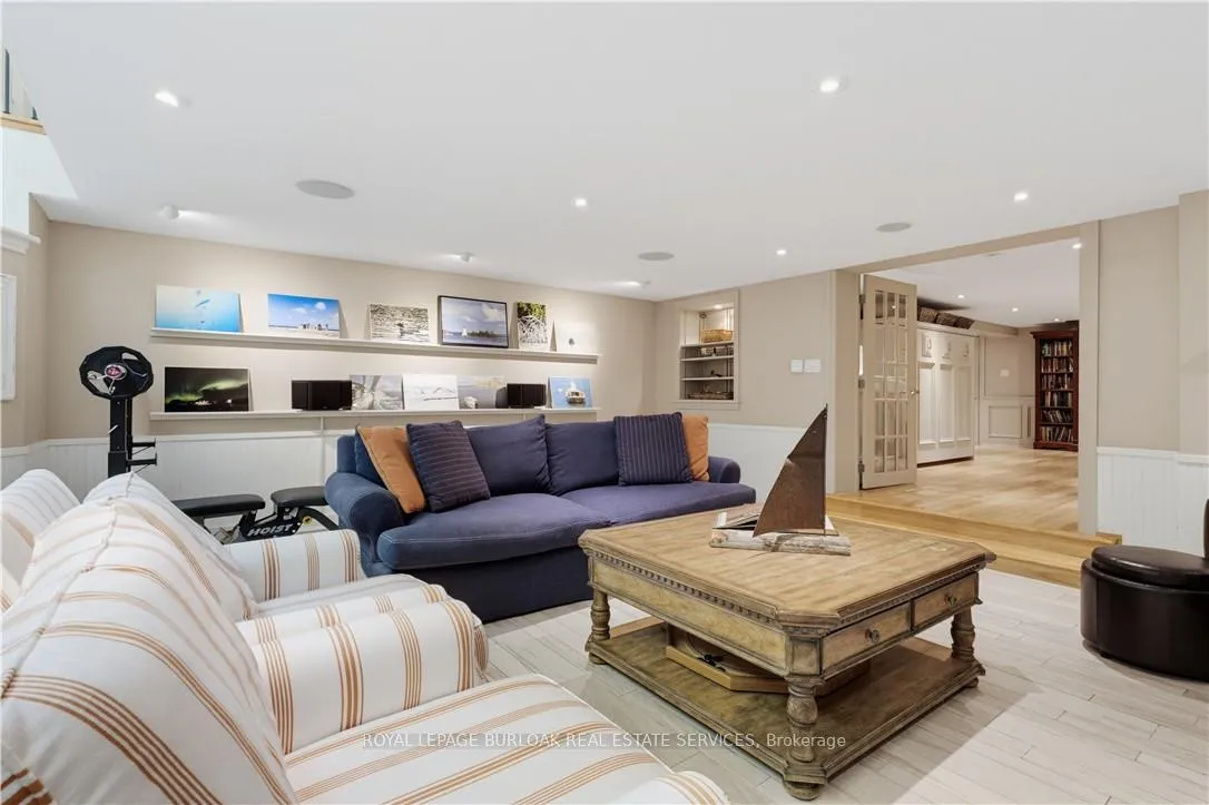 Photo 24 of 339 Smith Avenue, Burlington, Brant — HOMEH