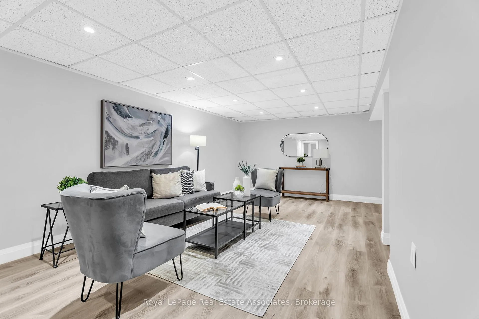 Photo 33 of 182 Rexway Drive, Halton Hills, Georgetown — HOMEH