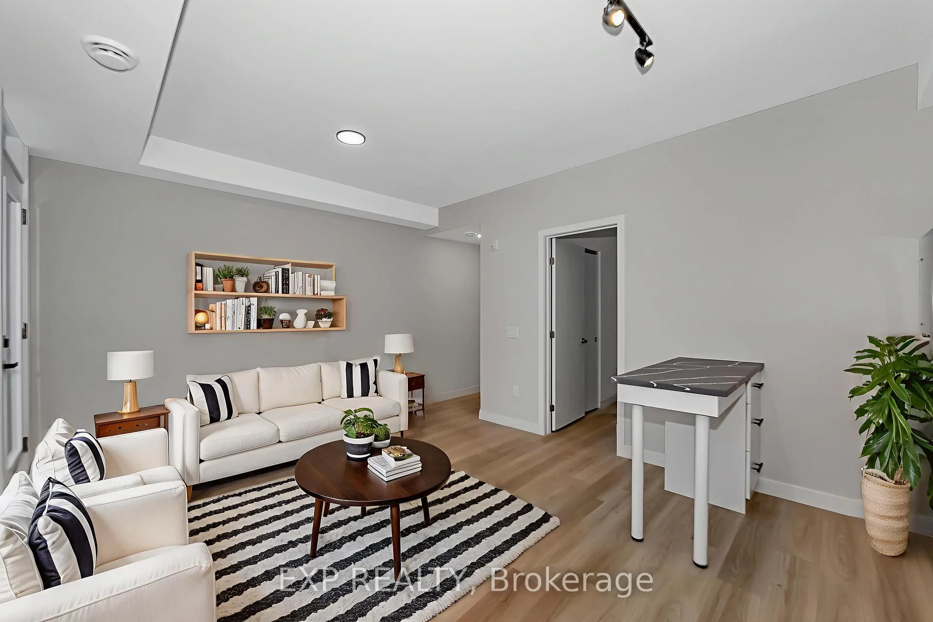 Photo 4 of Unit 203, 211 Armstrong Street, Ottawa, Hintonburg — HOMEH