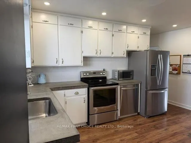 Photo 7 of 177 Windemere Avenue N, Thunder Bay, College Heights — HOMEH