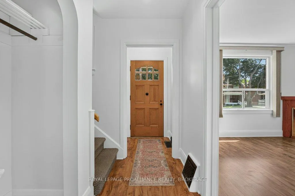 Photo 5 of 53 Dundas Street, Kingston, Central City East — HOMEH