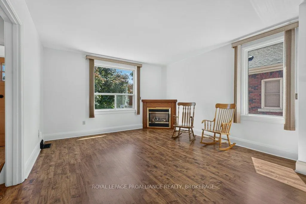Photo 8 of 53 Dundas Street, Kingston, Central City East — HOMEH