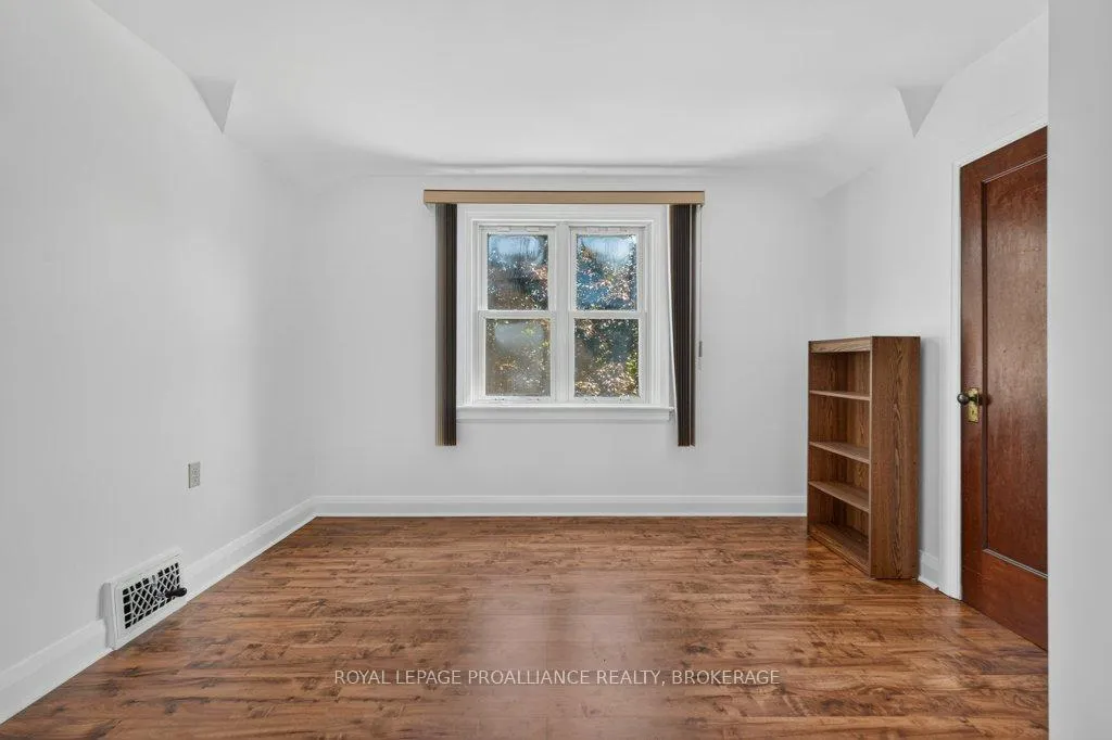 Photo 18 of 53 Dundas Street, Kingston, Central City East — HOMEH