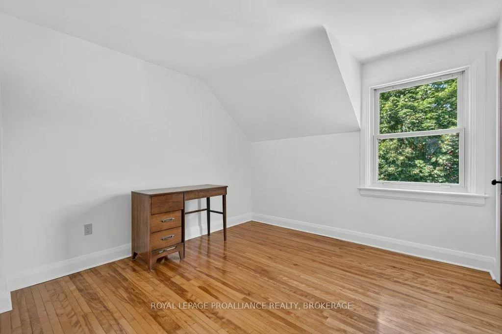 Photo 21 of 53 Dundas Street, Kingston, Central City East — HOMEH