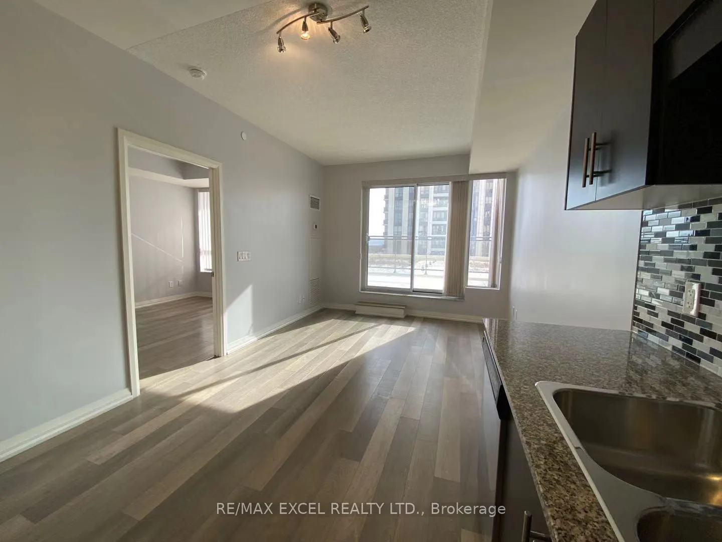 Photo 13 of Unit 903, 9506 Markham Road, Markham, Wismer — HOMEH