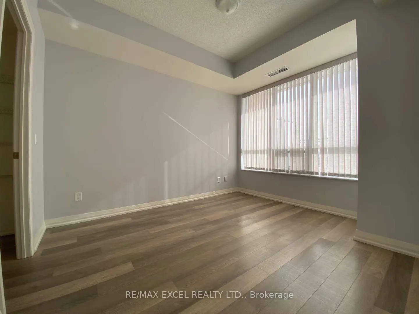 Photo 17 of Unit 903, 9506 Markham Road, Markham, Wismer — HOMEH