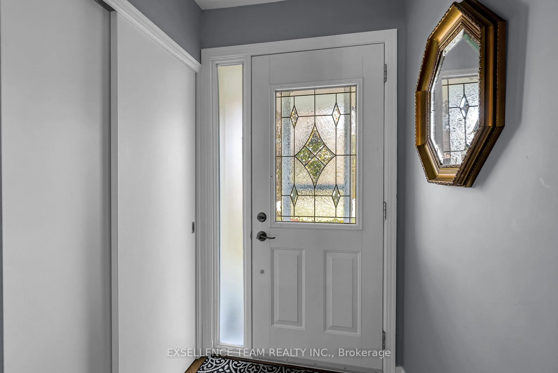 Photo 5 of 7 Hillview Circle, Champlain, Vankleek Hill — HOMEH