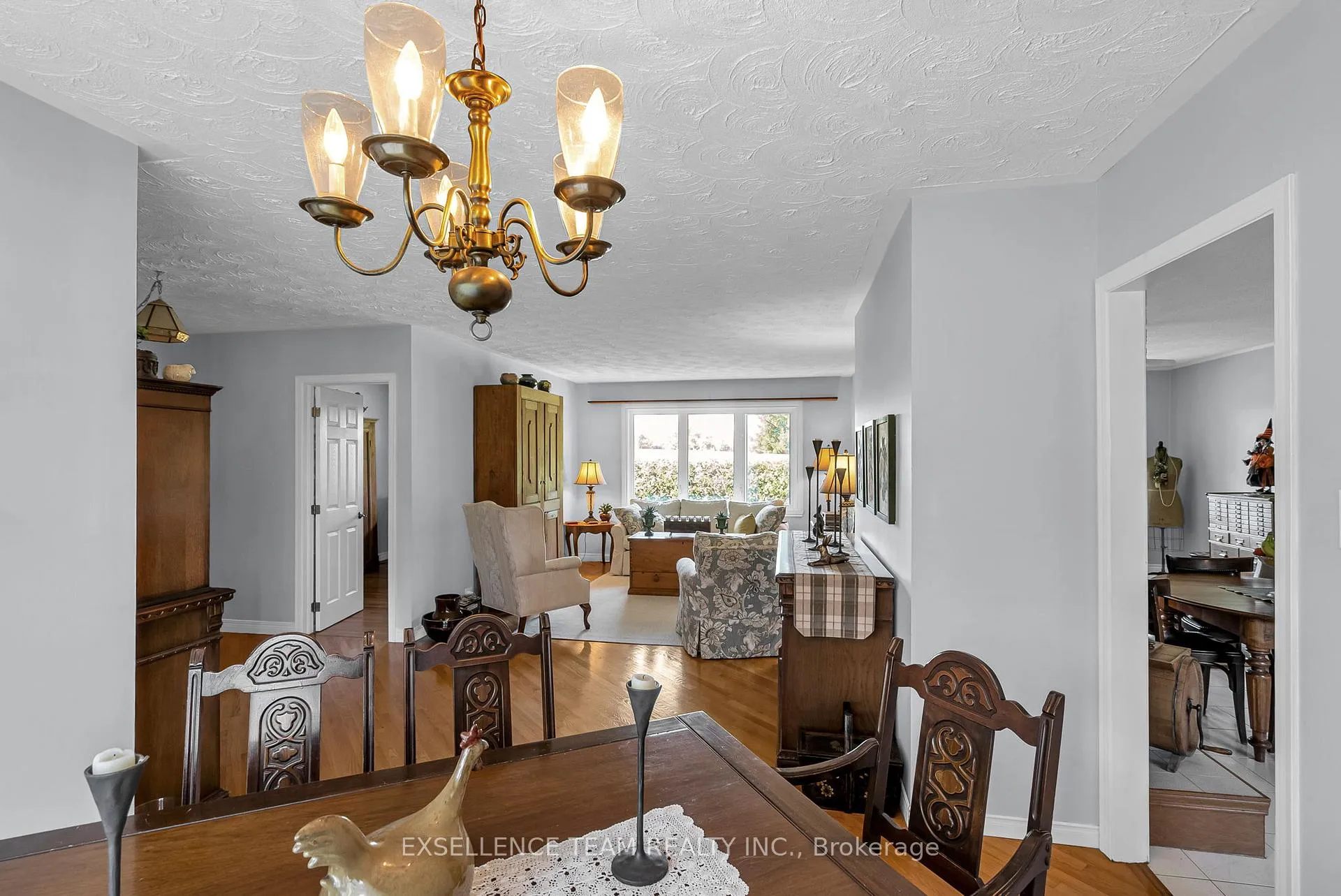 Photo 8 of 7 Hillview Circle, Champlain, Vankleek Hill — HOMEH
