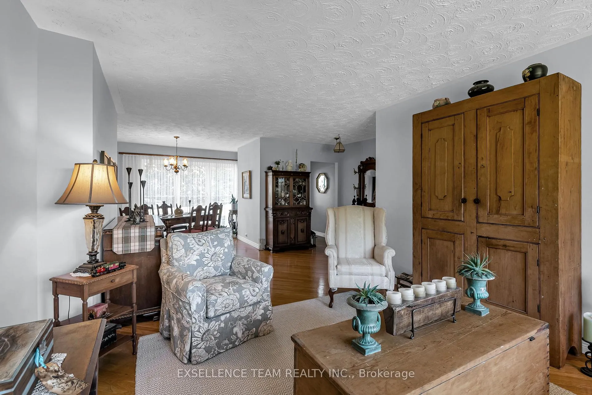 Photo 10 of 7 Hillview Circle, Champlain, Vankleek Hill — HOMEH