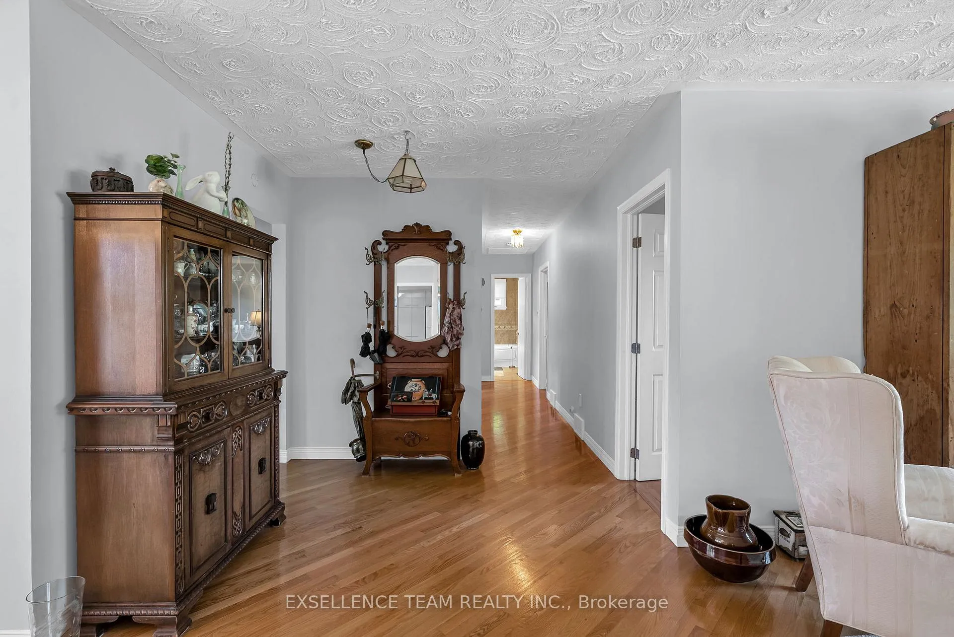 Photo 11 of 7 Hillview Circle, Champlain, Vankleek Hill — HOMEH