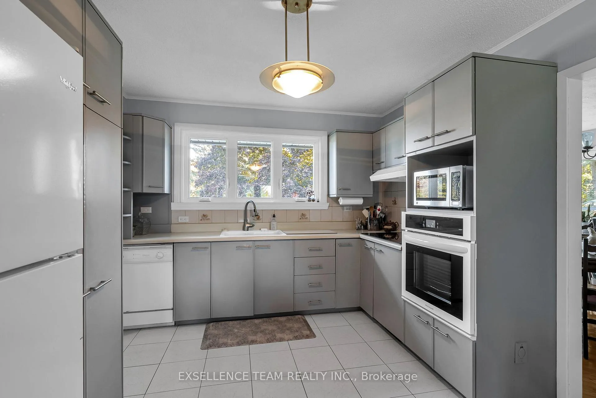Photo 24 of 7 Hillview Circle, Champlain, Vankleek Hill — HOMEH