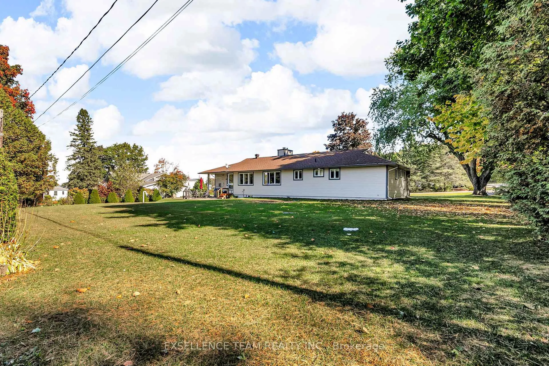 Photo 37 of 7 Hillview Circle, Champlain, Vankleek Hill — HOMEH