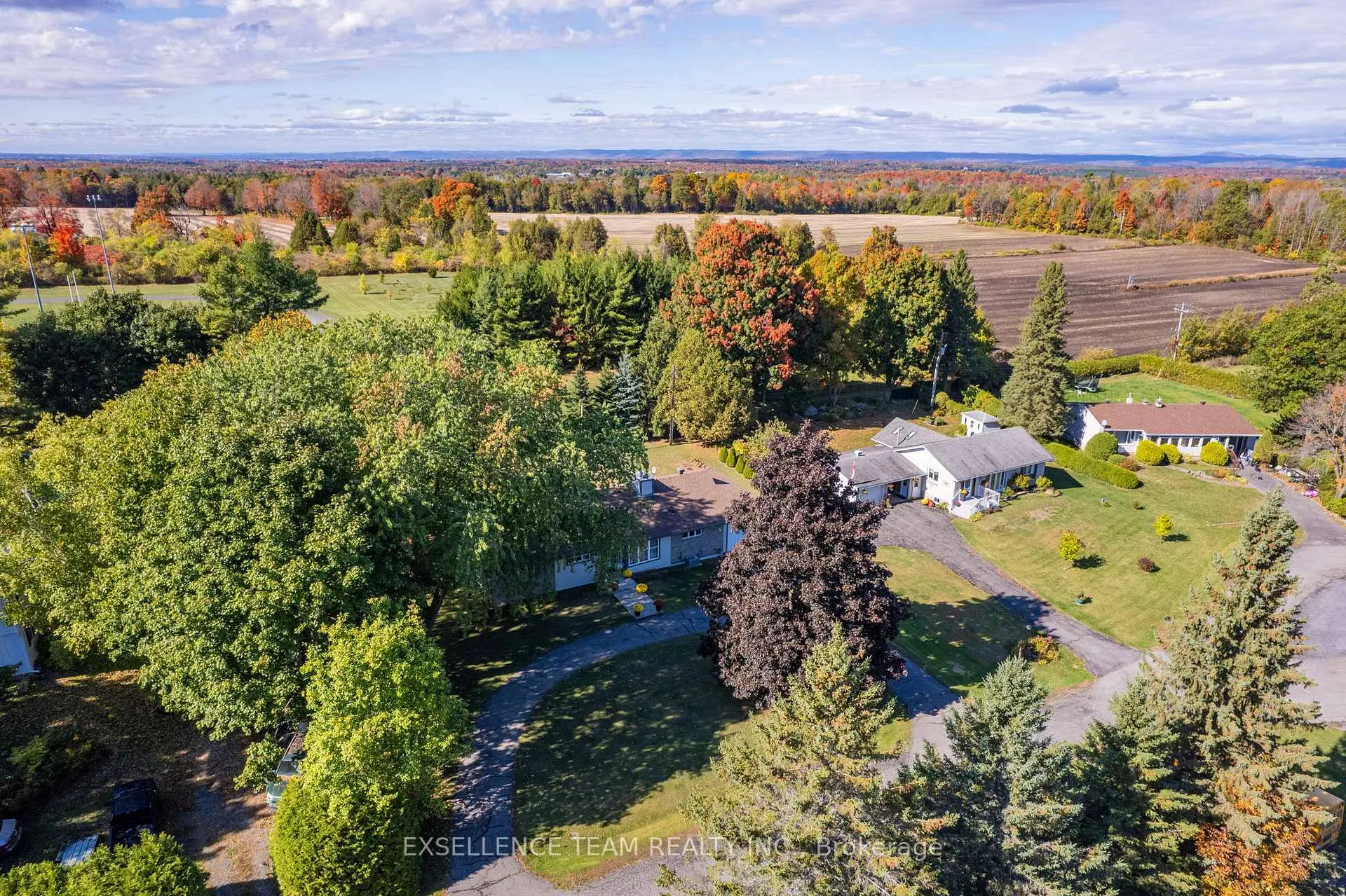 Photo 41 of 7 Hillview Circle, Champlain, Vankleek Hill — HOMEH