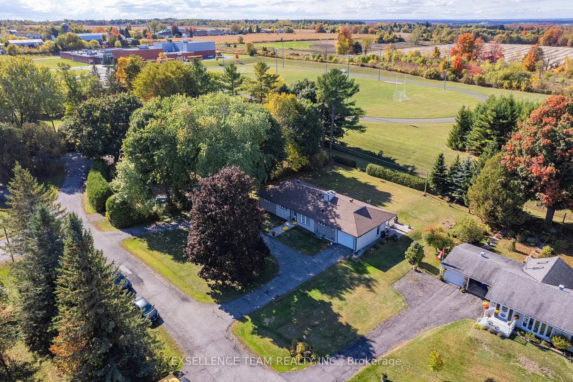 Photo 43 of 7 Hillview Circle, Champlain, Vankleek Hill — HOMEH