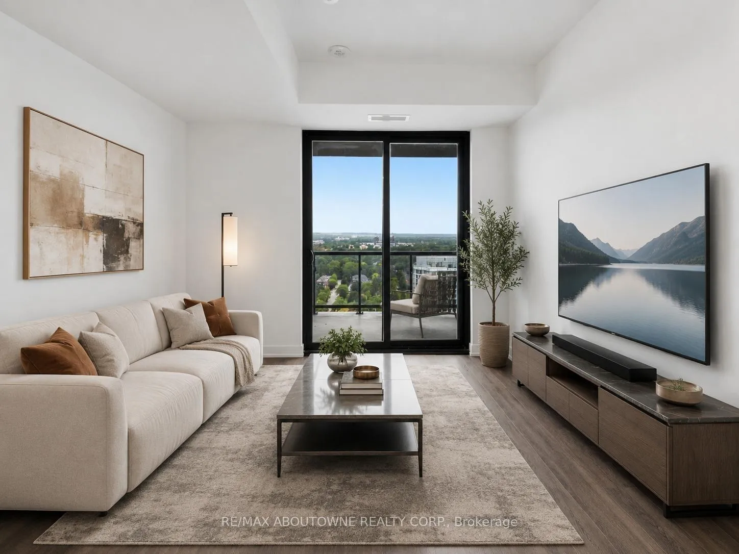Photo 12 of Unit 2011, 2075 Lakeshore Road, Burlington, Brant — HOMEH