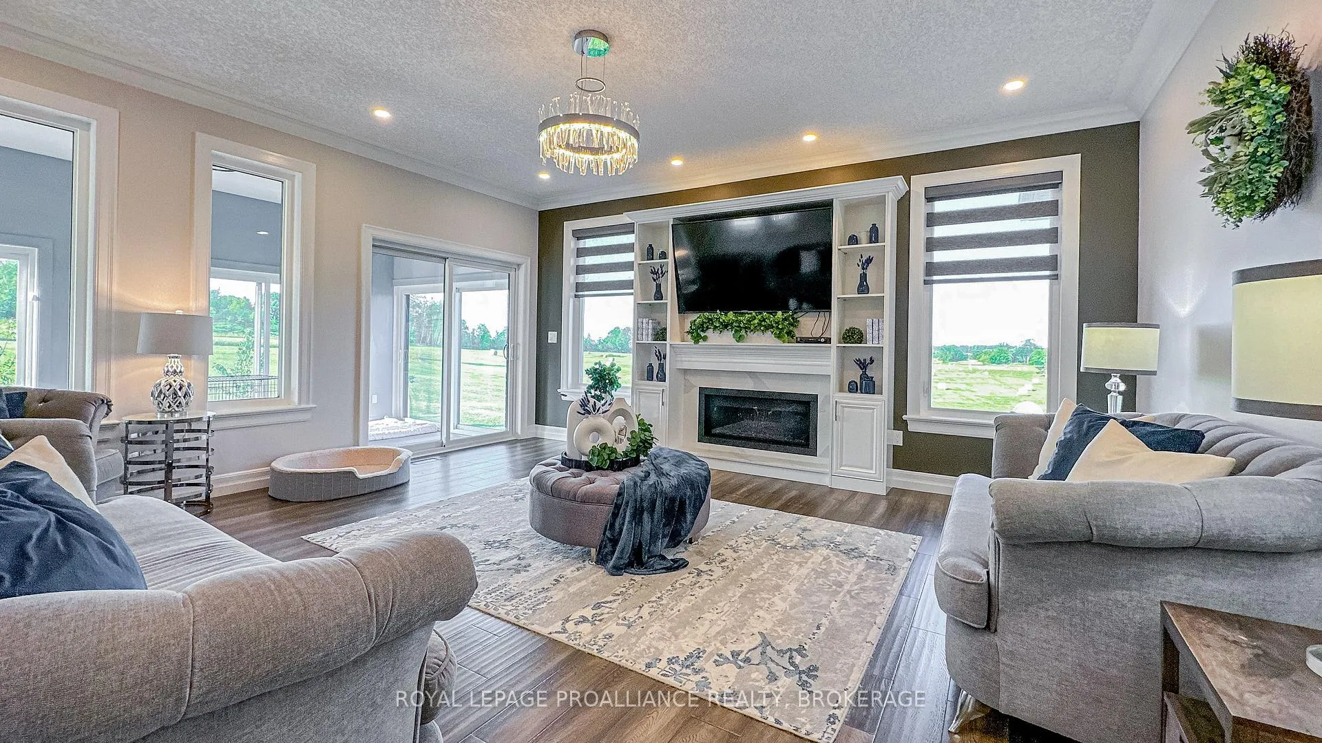 Photo 10 of 78 Aragon Road, Kingston, City North of 401 — HOMEH