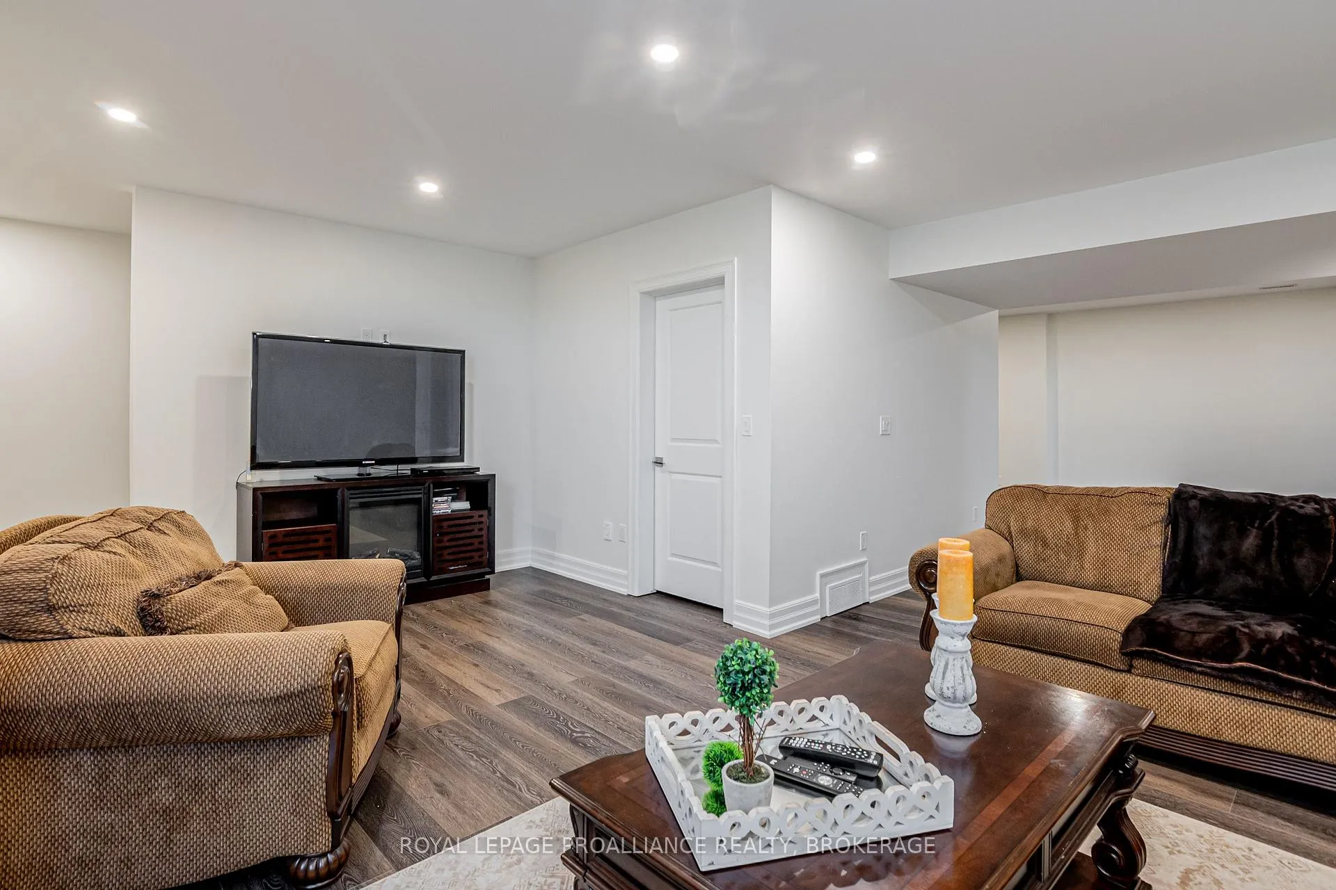 Photo 31 of 78 Aragon Road, Kingston, City North of 401 — HOMEH