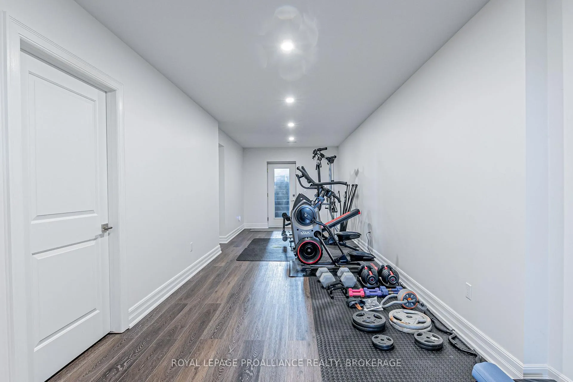 Photo 33 of 78 Aragon Road, Kingston, City North of 401 — HOMEH