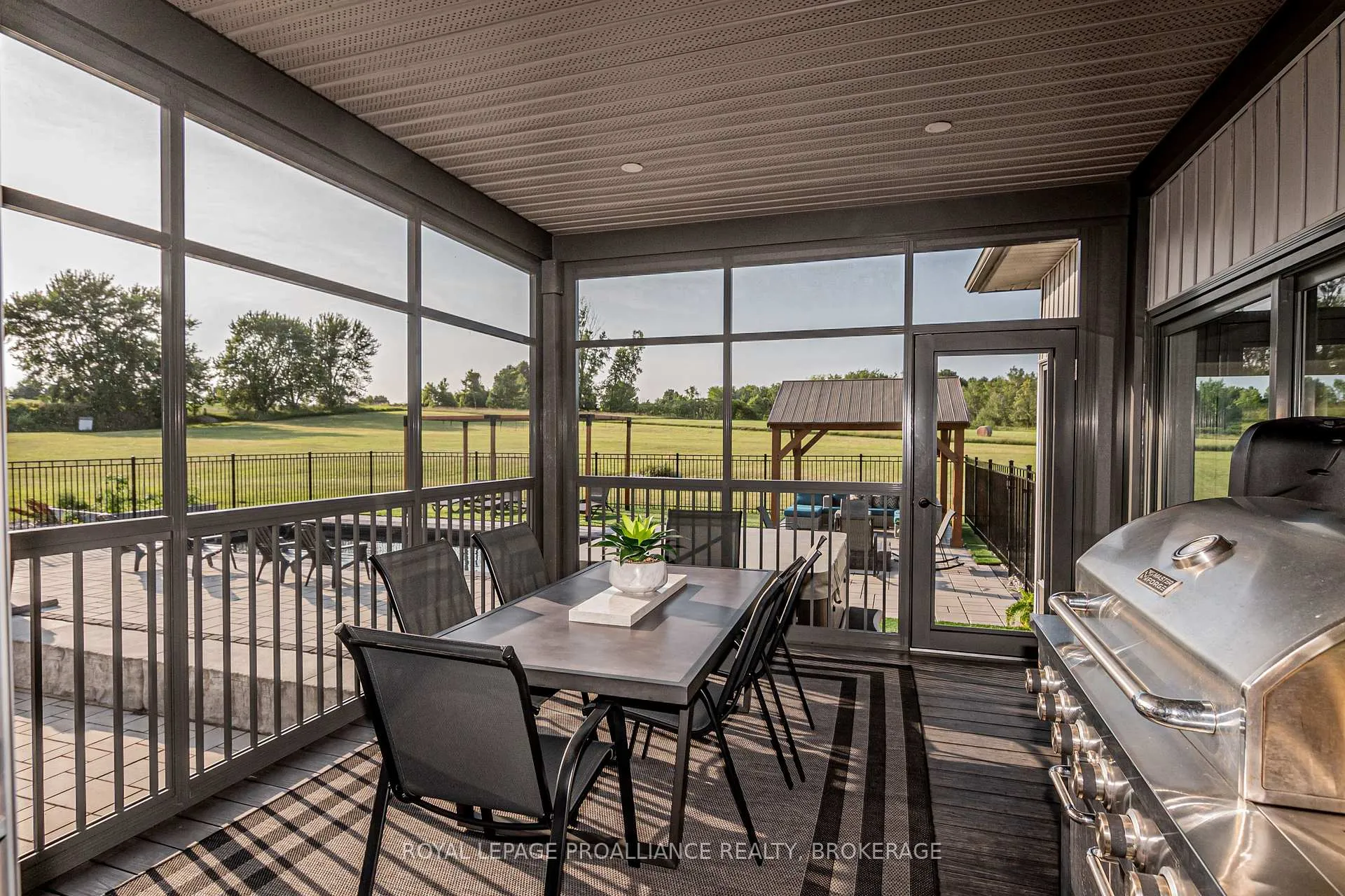 Photo 38 of 78 Aragon Road, Kingston, City North of 401 — HOMEH