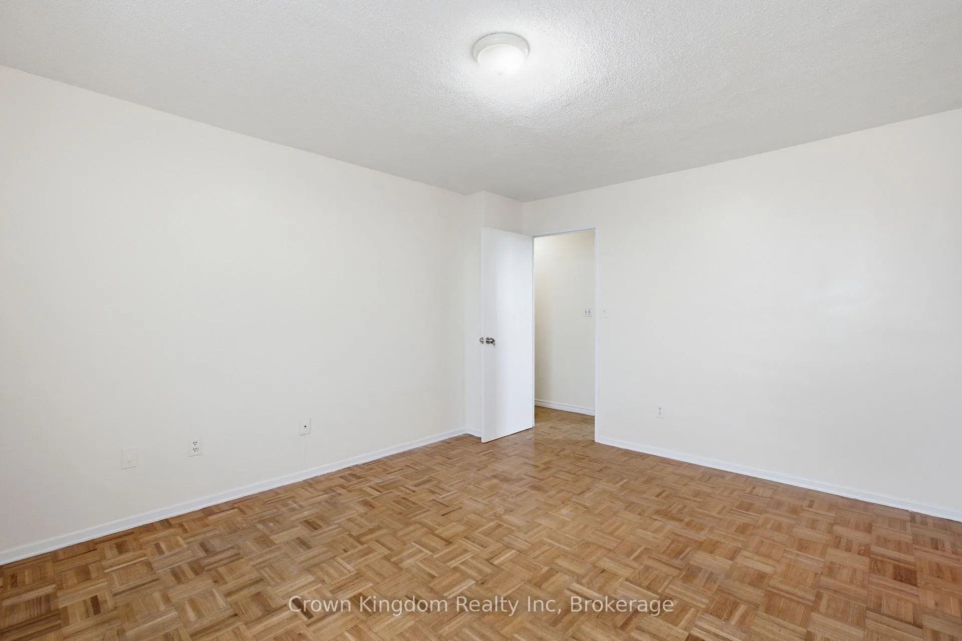 Photo 12 of Unit 1209, 20 Edgecliff Golfway, Toronto, Flemingdon Park — HOMEH