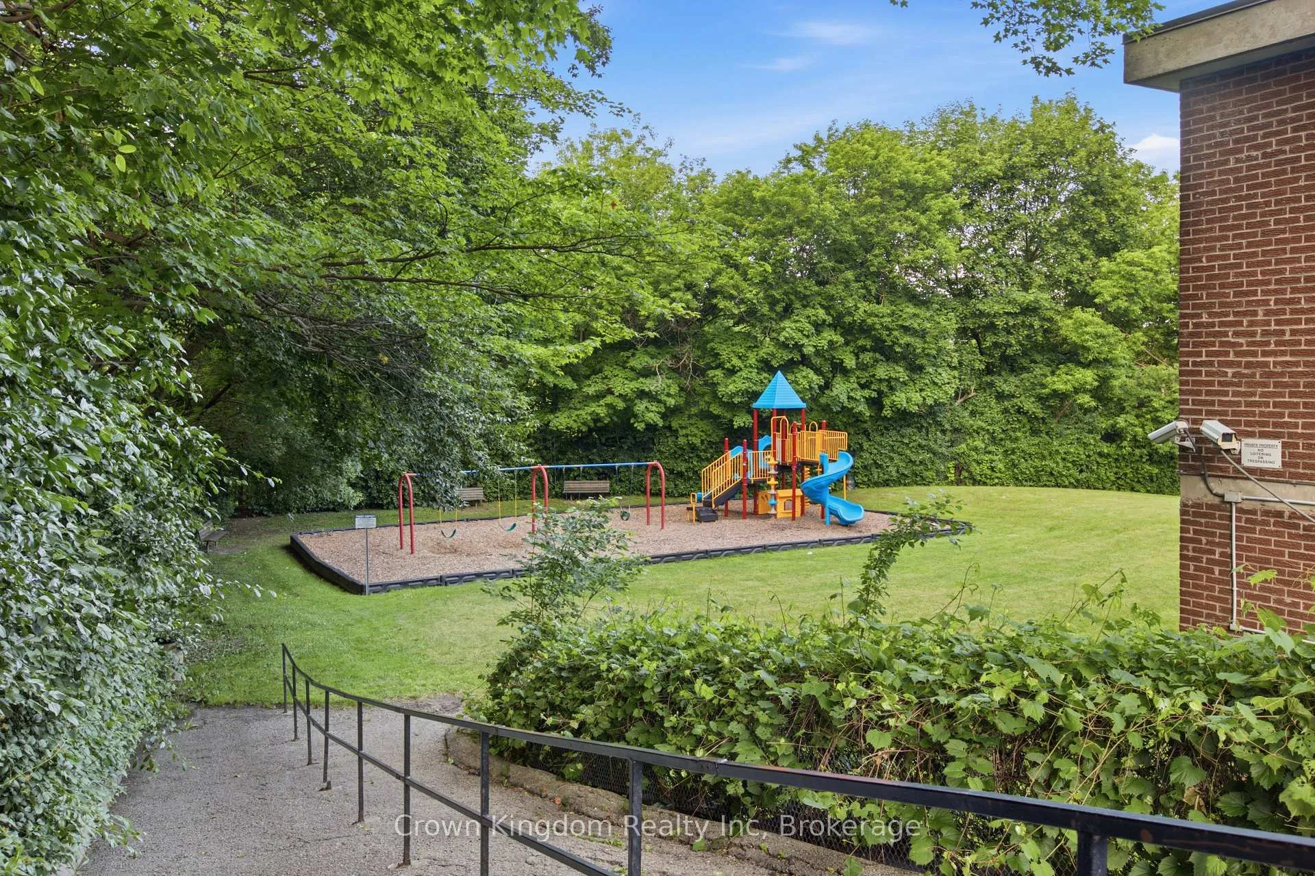 Photo 28 of Unit 1209, 20 Edgecliff Golfway, Toronto, Flemingdon Park — HOMEH