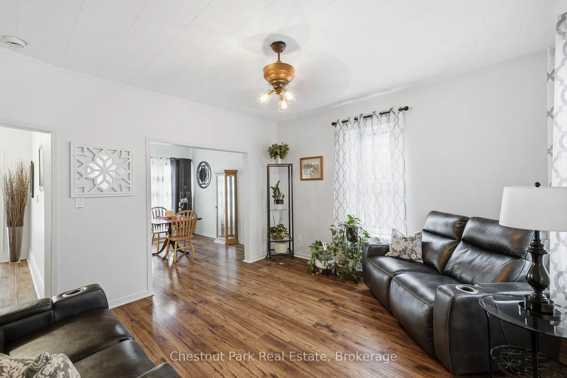 Photo 8 of 1670 3rd Avenue W, Owen Sound — HOMEH
