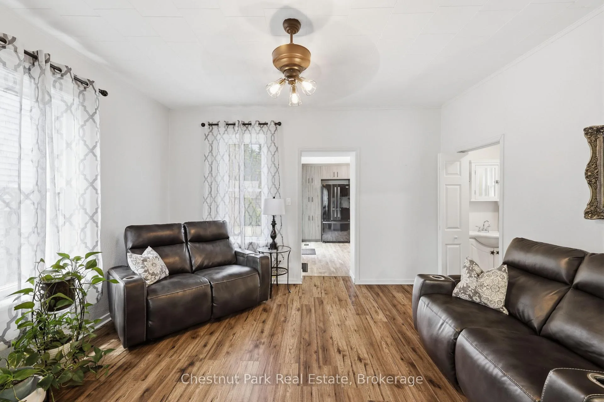 Photo 10 of 1670 3rd Avenue W, Owen Sound — HOMEH
