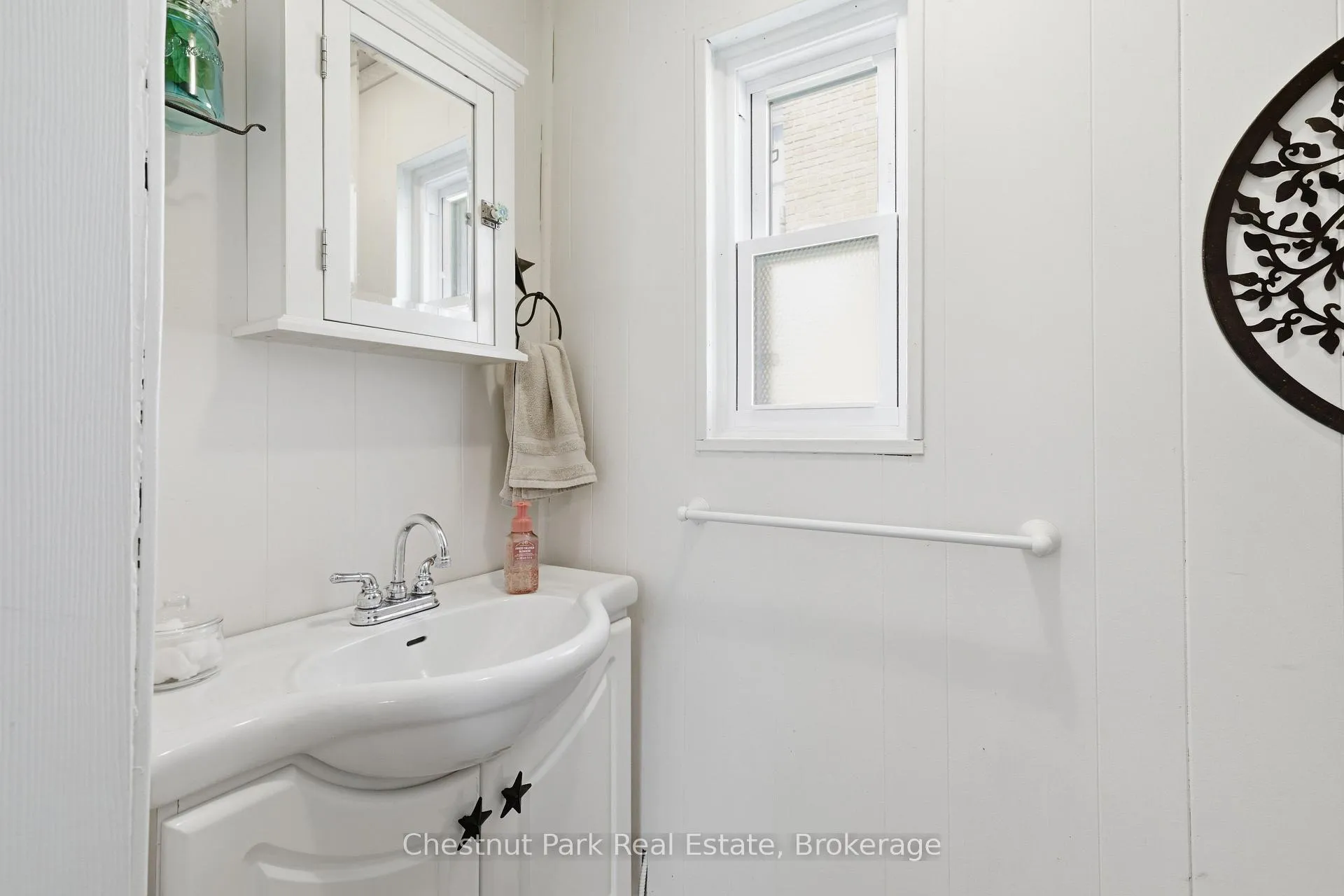 Photo 28 of 1670 3rd Avenue W, Owen Sound — HOMEH
