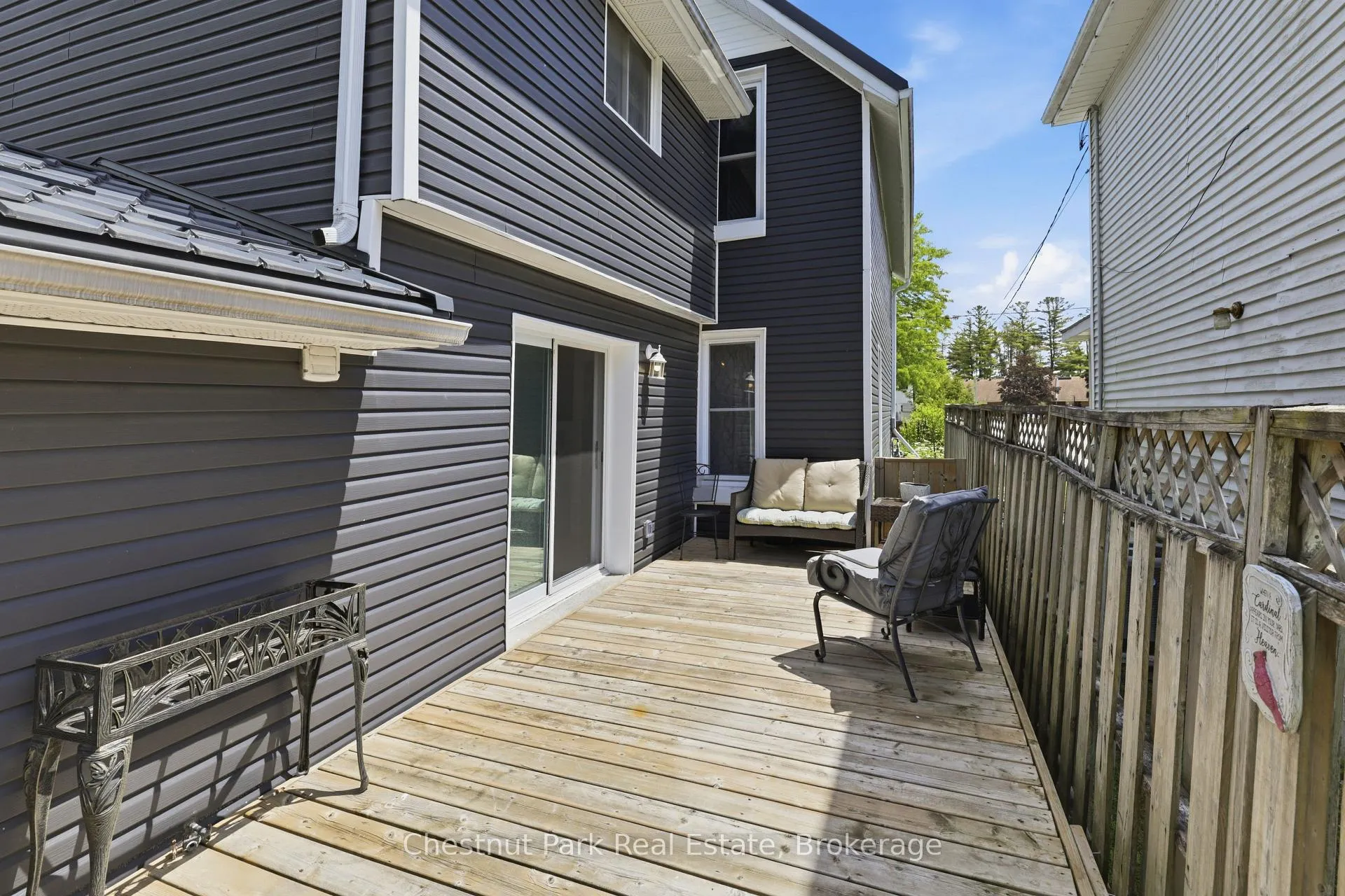 Photo 33 of 1670 3rd Avenue W, Owen Sound — HOMEH