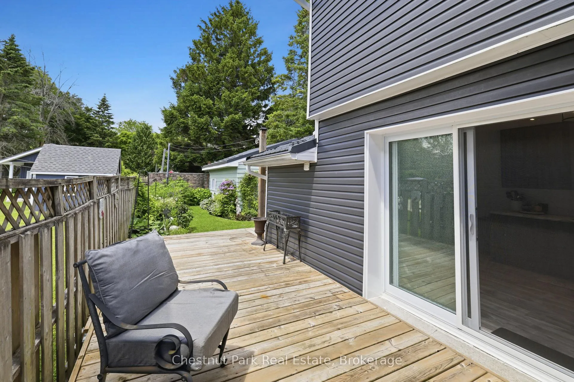 Photo 34 of 1670 3rd Avenue W, Owen Sound — HOMEH